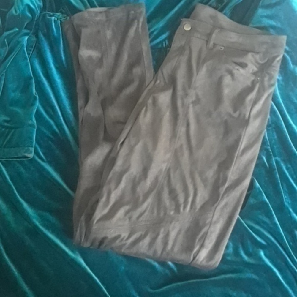 H&M divided pants​